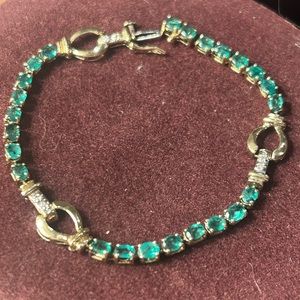 Emerald and diamond tennis bracelet
